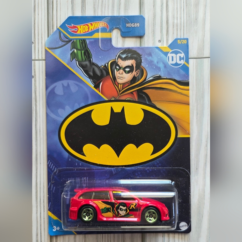 2023 Hot Wheels Batman Robin Audacious 1:64 Scale DC Diecast Car